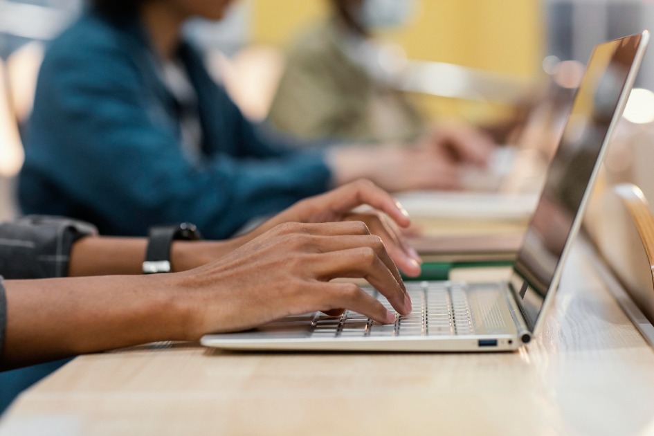 CIEE libera 74 cursos online gratuitos com certificado para todas as áreas