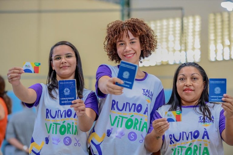 Bolsa Família terá nova regra para quem começa a trabalhar com carteira assinada