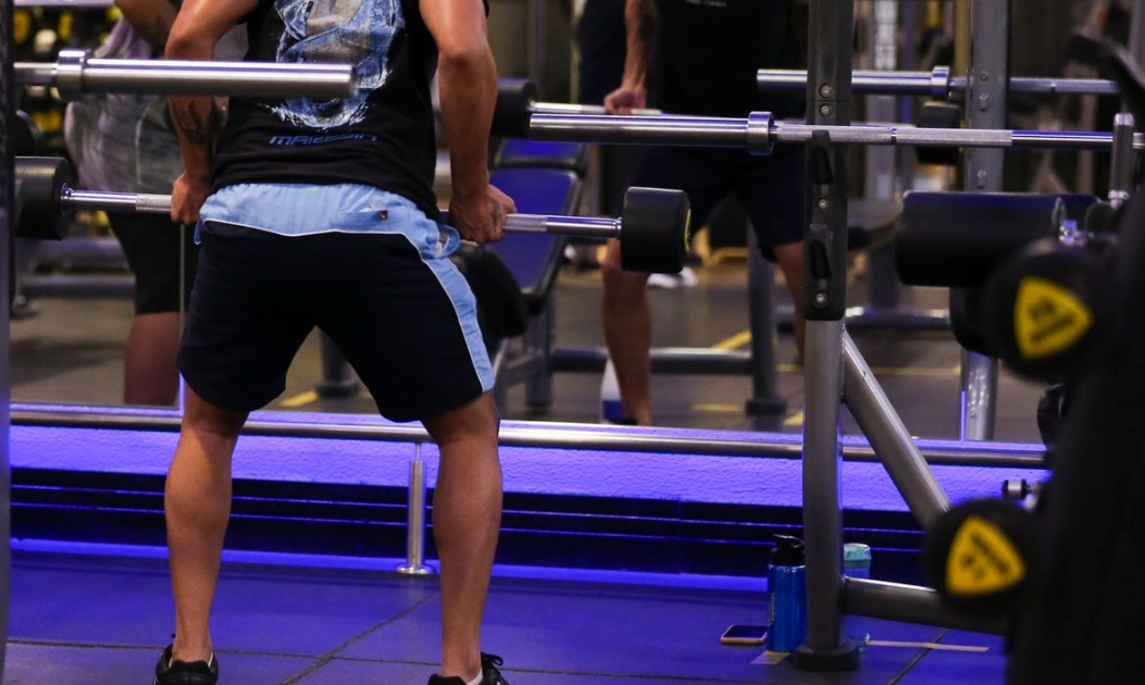 Excesso de treino ativa proteína nociva e compromete saúde muscular; entenda