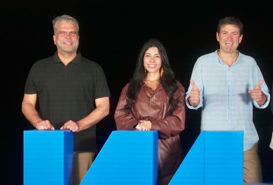 Brasileiros Frederico Lapenda, Ingrid Ohana e Pablo Spyer compartilham suas trajetórias no palco do WHY Talks, na Grécia
