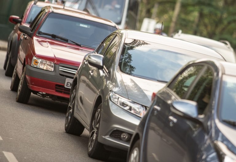 Produtos automotivos também vencem e usar fora da validade pode sair caro