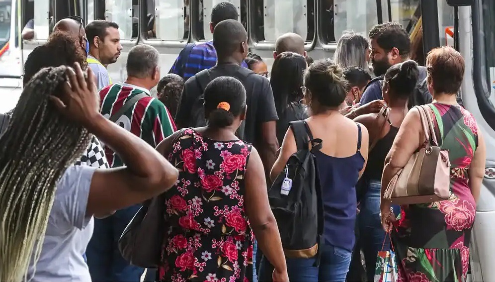 Pode escolher suas férias? Veja o que diz a lei e como negociar com a empresa
