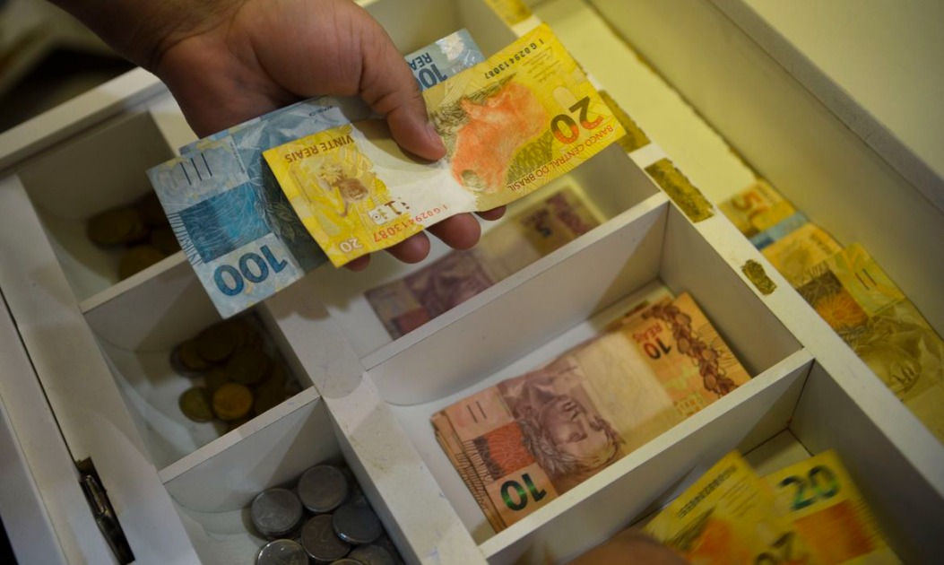 Benefício de R$ 600 chega em setembro: saiba quem vai receber e as datas do pagamento!