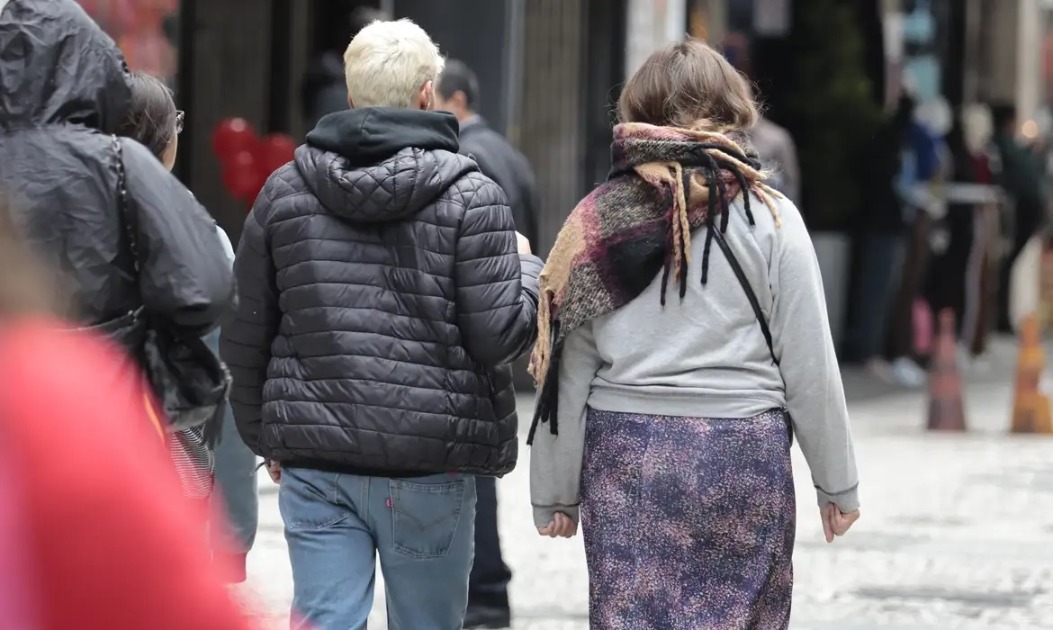 Frio, temporais e ventania? Primavera começa com virada no tempo; confira