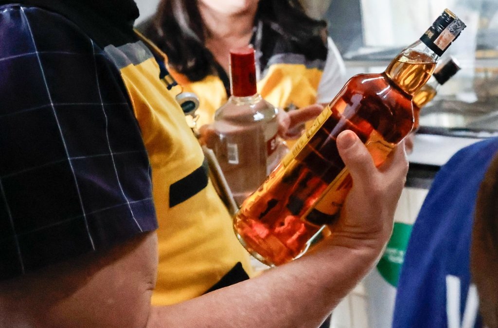 Atenção: intoxicação por metanol cresce rapidamente e preocupa órgãos de saúde; 'grave'