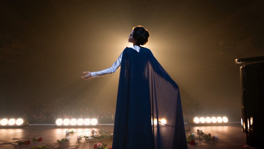 Maria Callas: Angelina Jolie brilha na cinebiografia de Pablo Larraín